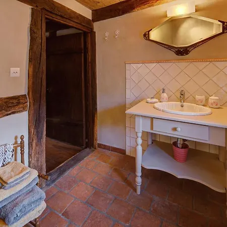 Au Fil Du Temps Bed & Breakfast 4*