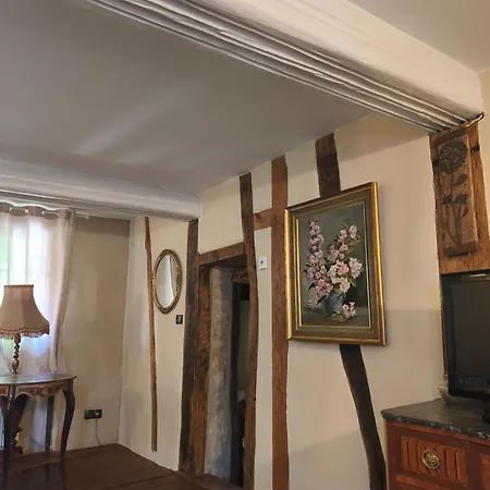 Au Fil Du Temps Bed & Breakfast 4*