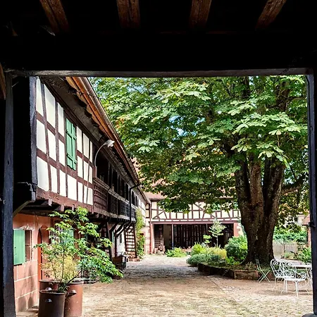 Au Fil Du Temps Bed & Breakfast