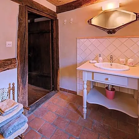 Au Fil Du Temps Bed & Breakfast